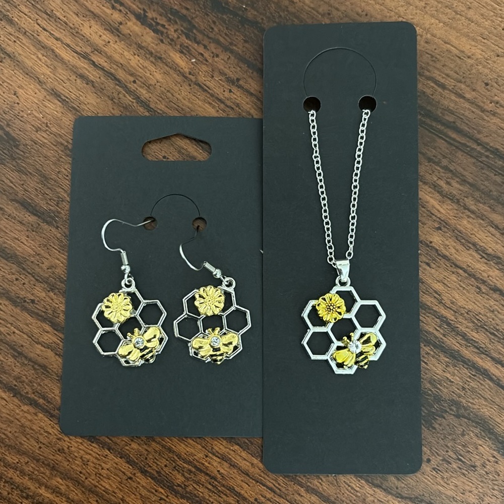 Honeycomb Bee Necklace and Earring Set